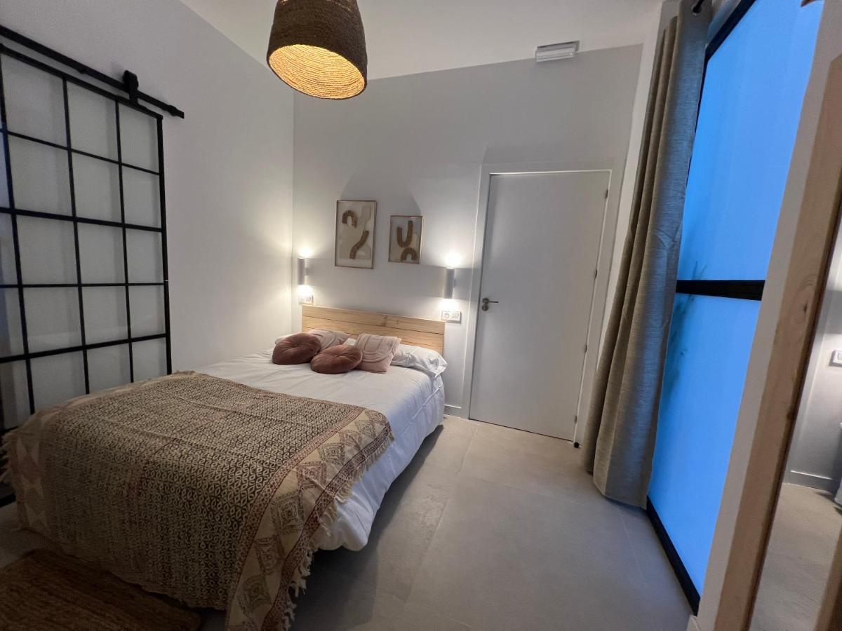 Hotel Nina Mala Walencja Zewnętrze zdjęcie