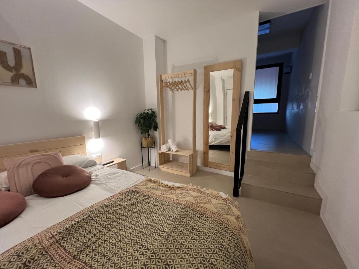 Hotel Nina Mala Walencja Zewnętrze zdjęcie