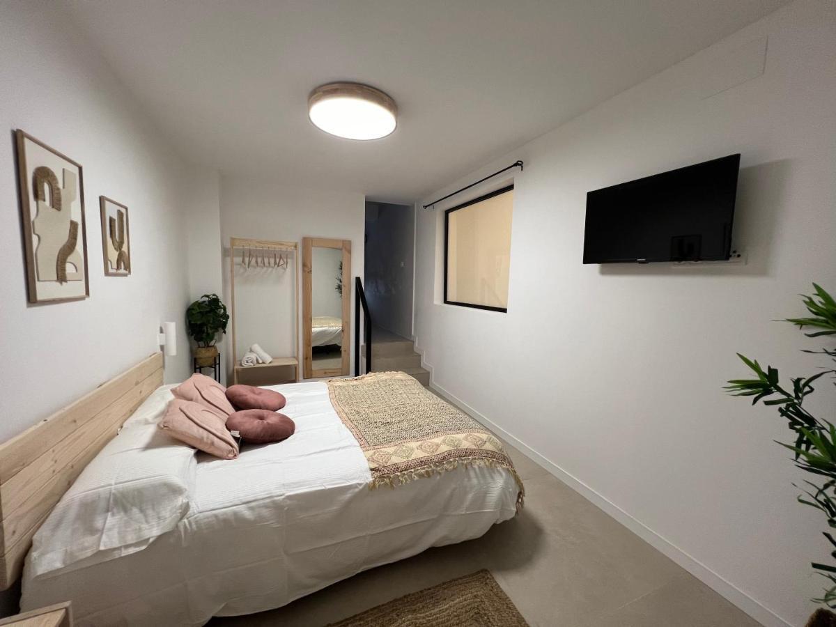 Hotel Nina Mala Walencja Zewnętrze zdjęcie