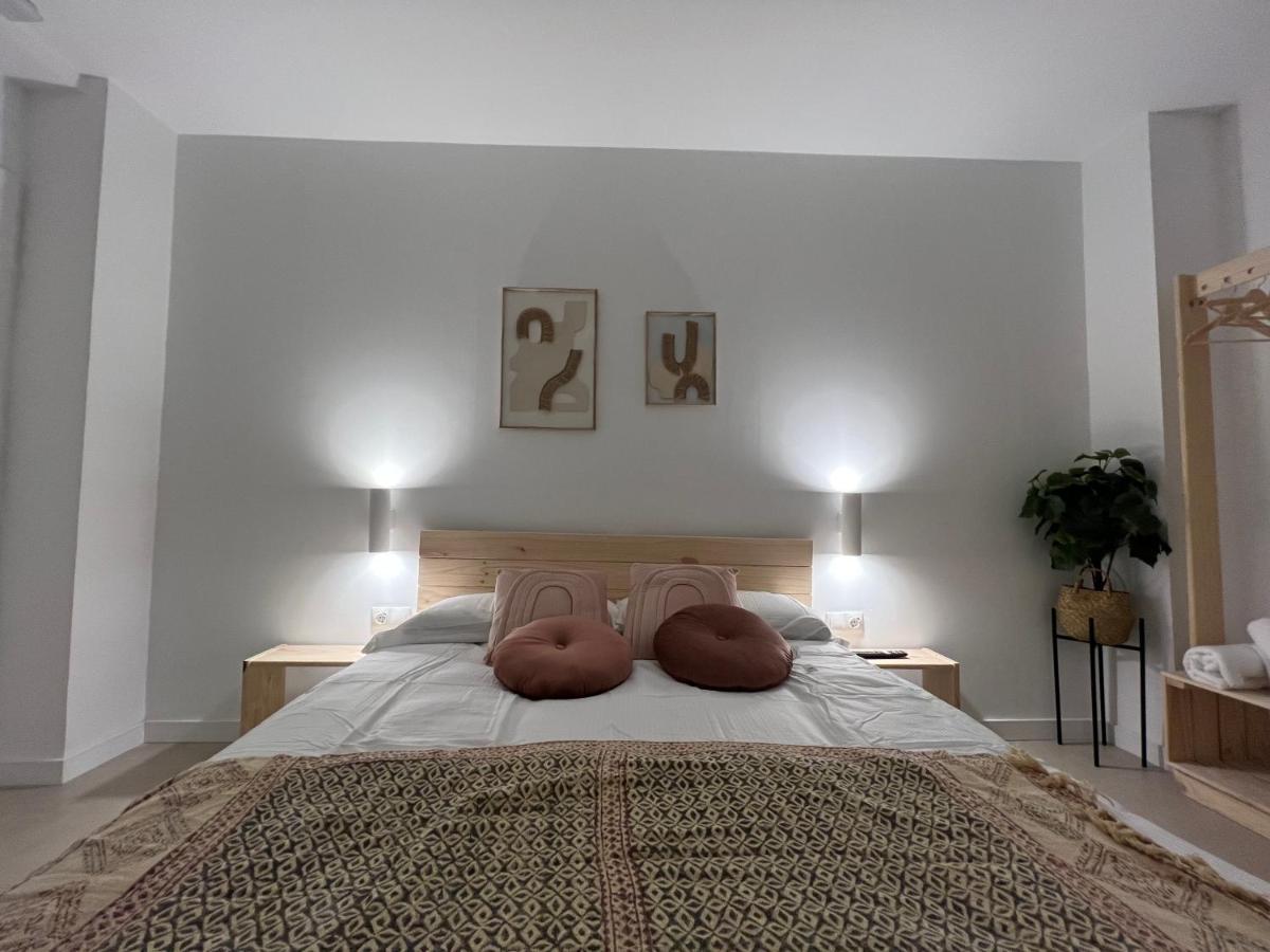 Hotel Nina Mala Walencja Zewnętrze zdjęcie
