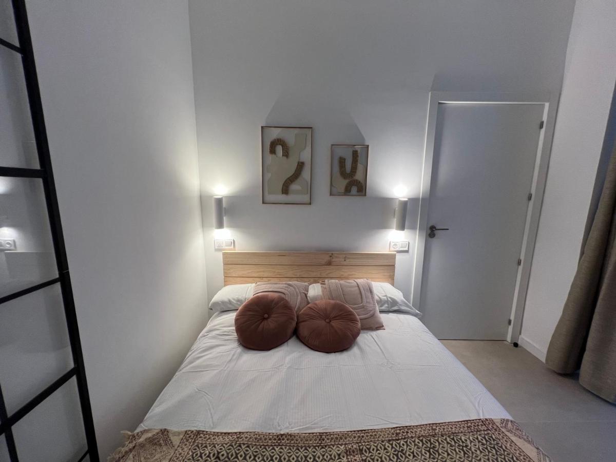 Hotel Nina Mala Walencja Zewnętrze zdjęcie