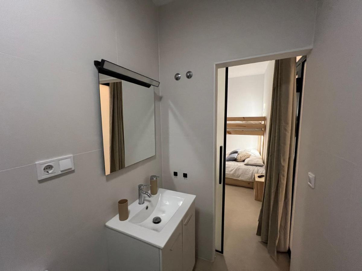 Hotel Nina Mala Walencja Zewnętrze zdjęcie